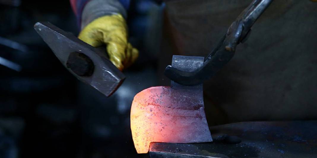 40 yıldır tutkuyla dönüştürüyor: Giresun’un çelik ve demire şekil veren adamı! 2